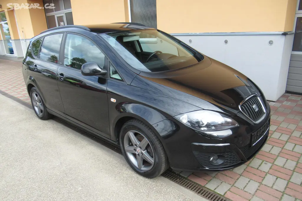Seat Altea, XL 1.2 TSi AUT. KLIMA NAVIGACE